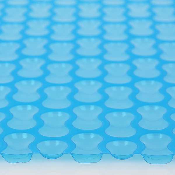 Cubierta Térmica 400 Micras Geobubble 6 X 3,5m Con Refuerzo En Todo El Contorno 5 Cubierta Térmica 400 Micras Geobubble 6 X 3,5m Con Refuerzo En Todo El Contorno - Imagen 3