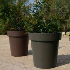 WellHome Macetero Polietileno Por Rotomoldeo Topo 40x35 Cm -Jardín Series Tienda a9a4183abc3dd268