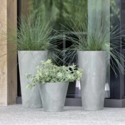 Prosperplast Maceta CUBE SLIM BETON EFFECT 25LCon Depósito 355x355x440 Hormigón -Jardín Series Tienda b83302d7a35e8992